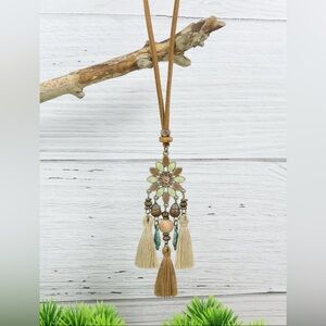 ✨ New ✨Bohemian Tassel Pendant Necklace ✨